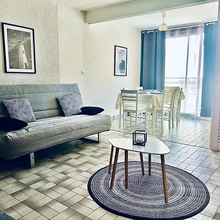 Apartment T2 40m2 A Deux Pas Centre Port *